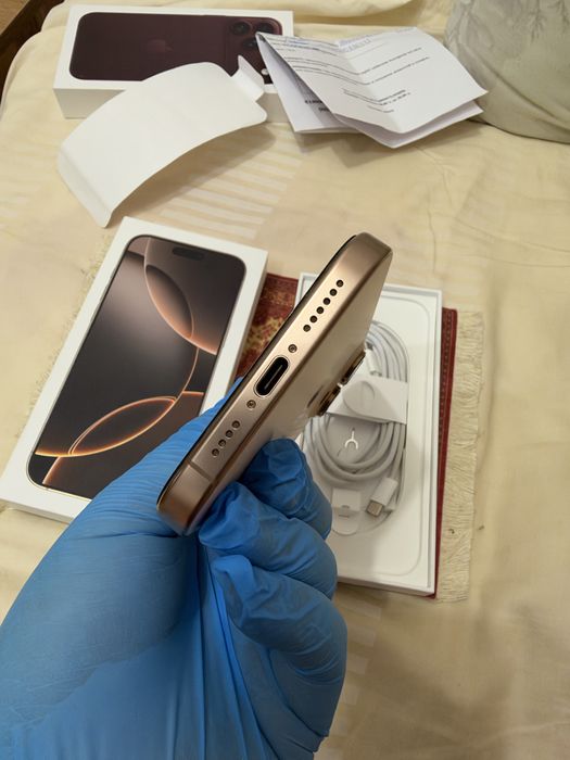Iphone 16 pro max 513g. Nano sim + esim, Desert Titanium