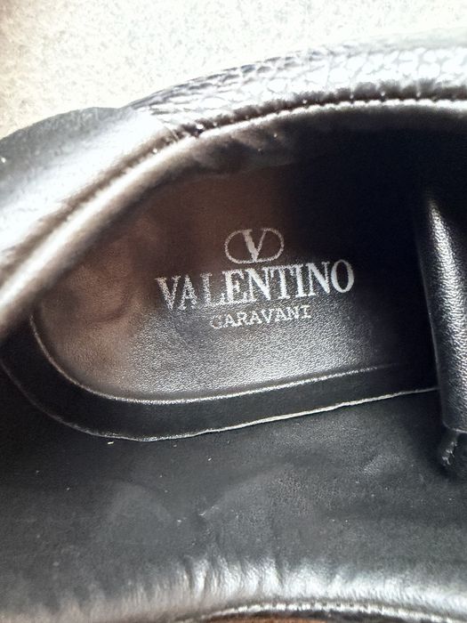 Кожени обувки Valentino