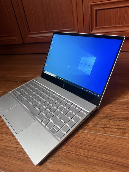 Ноутбук HP Envy 13