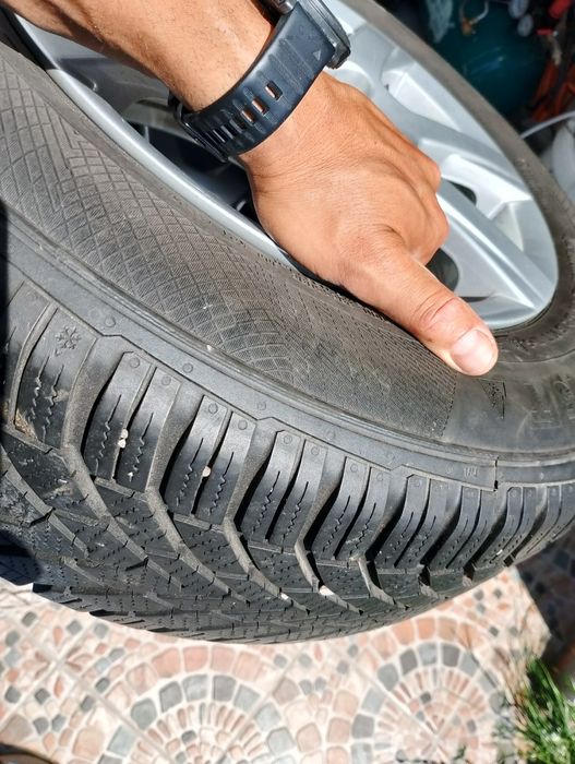 Гуми с джанти 15 цола