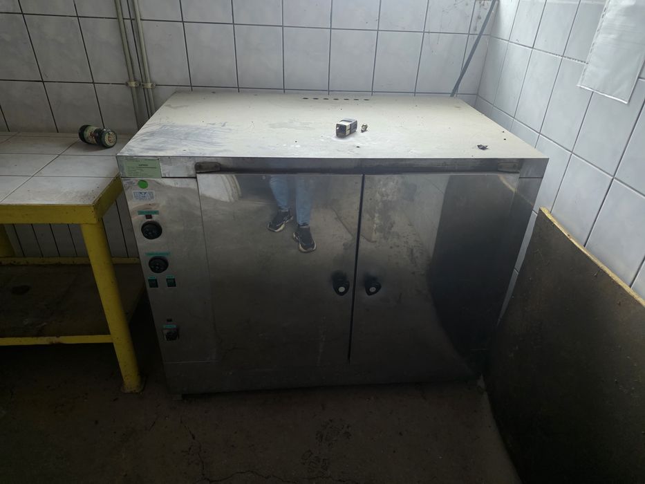 Vand etuva industriala, cuptor, uscator