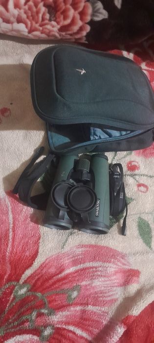 Бинокль сваровский