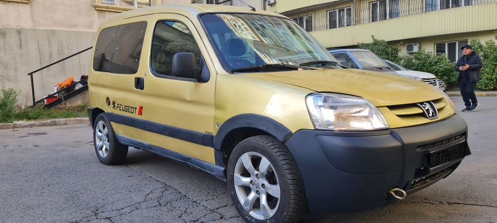 Peugeot Partner автомобиль для бизнеса