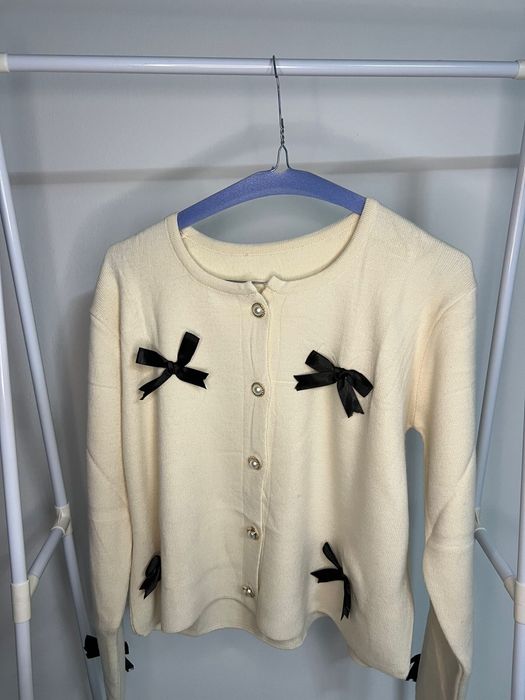 Coompleu fusta si cardigan