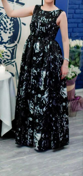 Вечернее платье Venus С Америки ( размер US 8 )