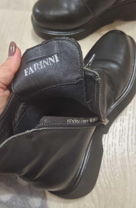 Продам демисезонную обувь 36 размер