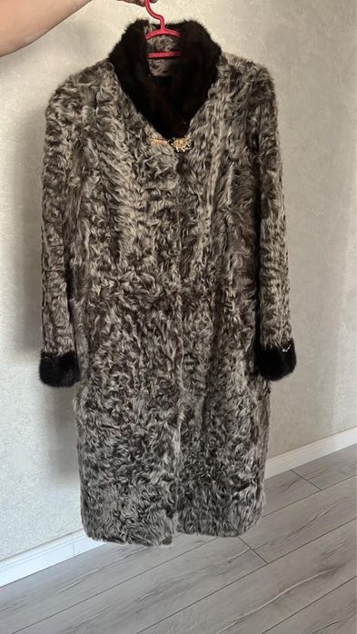 Продается шуба!!!