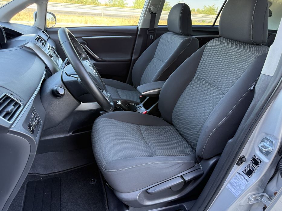 Toyota Verso 1.8 VVT-i 147к.с 2014г. FACELIFT  / NAVI / CAMERA