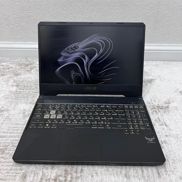 Продаю ноутбук Asus