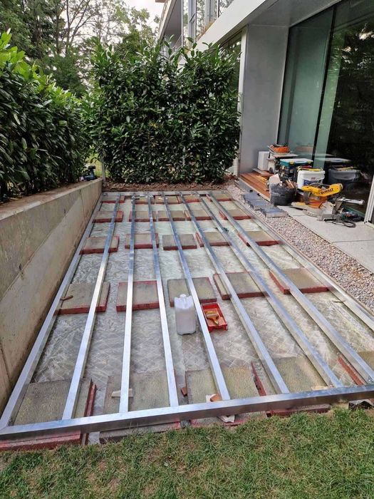 Професионален монтаж на декинг