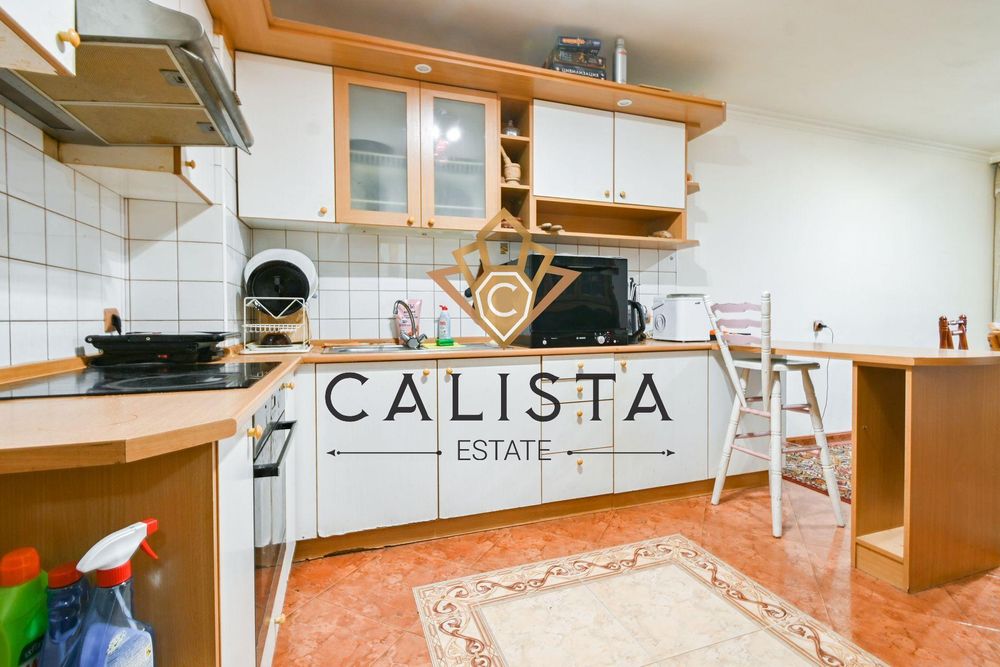 Дава се под наем Тристаен апартамент в София, Банишора - 120 кв.м за 896.58 € - Снимка #3