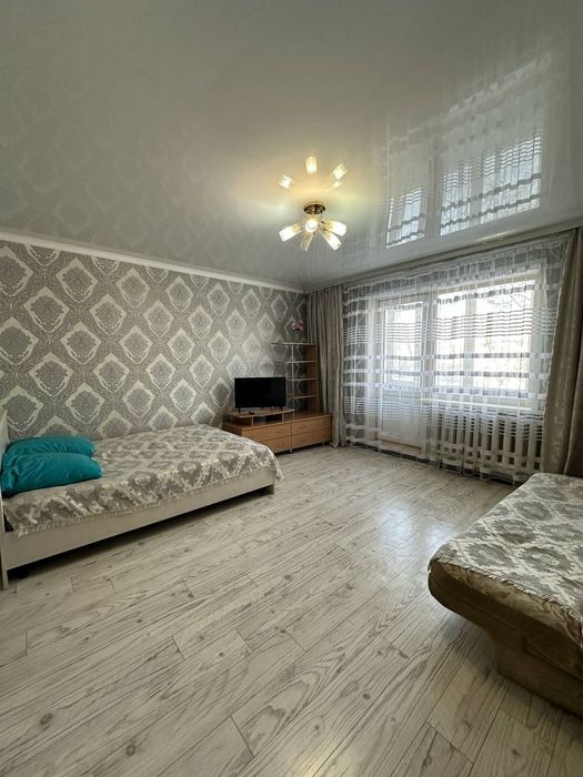 Сдам посуточно район 1000 мелочей 8000тенге