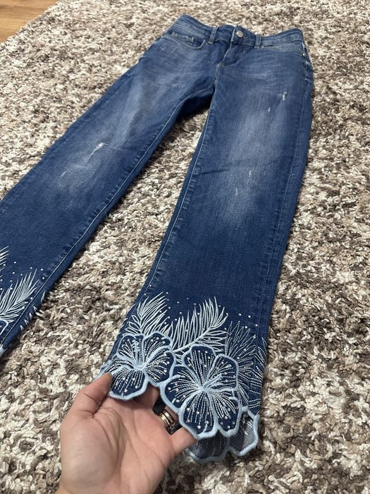 Blugi superbi dantela sibtalie inalta Desigual