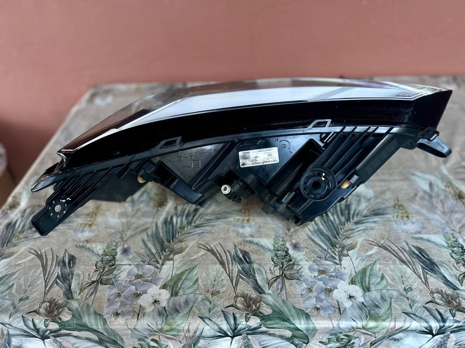 Far Dacia Logan III/Sandero/Stepway/Jogger dreapta+stânga (2021-2025)