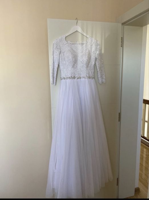 Vand rochie de mireasa