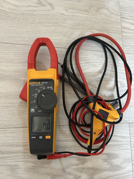 Aparat de masura Fluke 376 FC