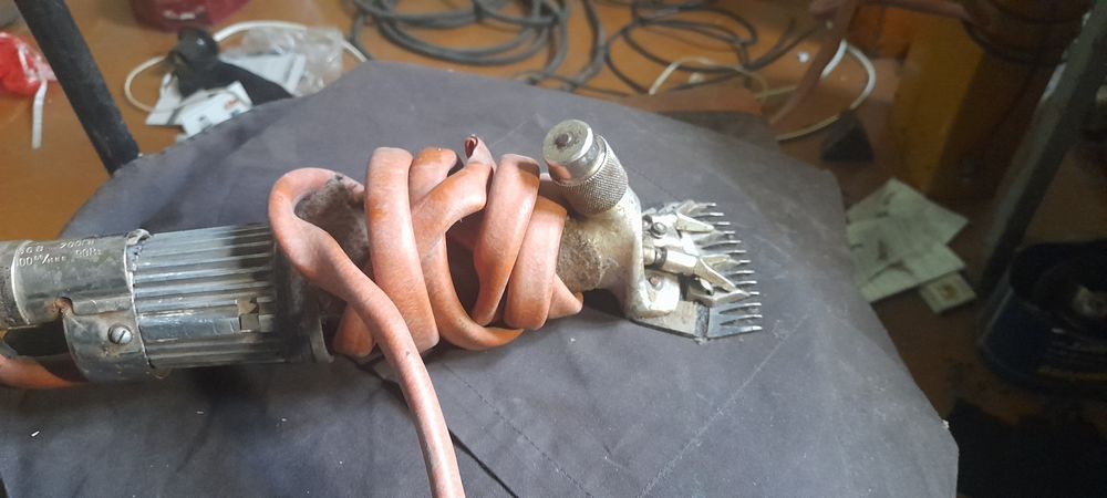 Стригальная машинка МСУ200