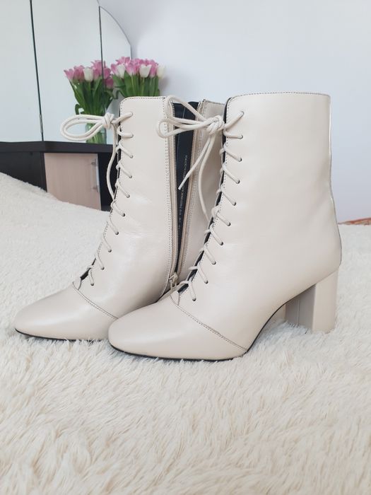 Продам ботильоны