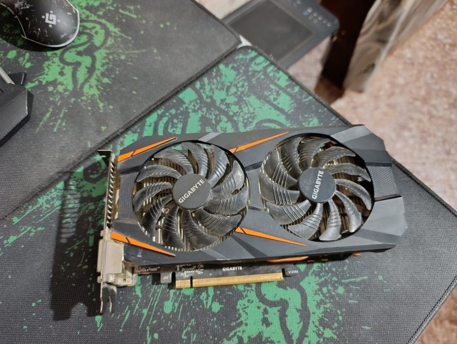 Продам или обмен бюджетно игровую видеокарту