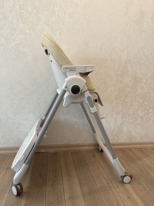 Стульчик для кормления Peg Perego