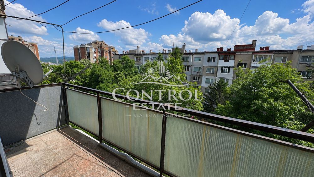 3-стаен в Велико Търново-Център площ 80 цена 108000