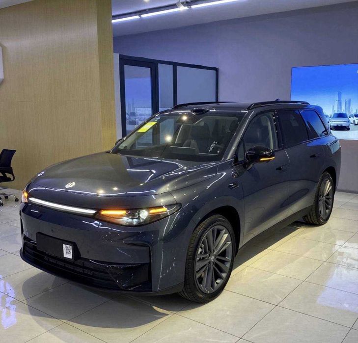 Leapmotor C16 1 ta pasport  bilan muddatli to'lovga