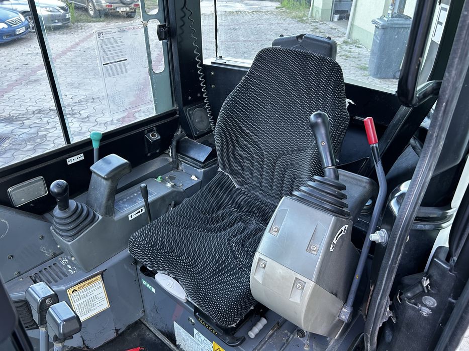 Miniexcavator Takeuchi TB 23 R 2018 2,6 t