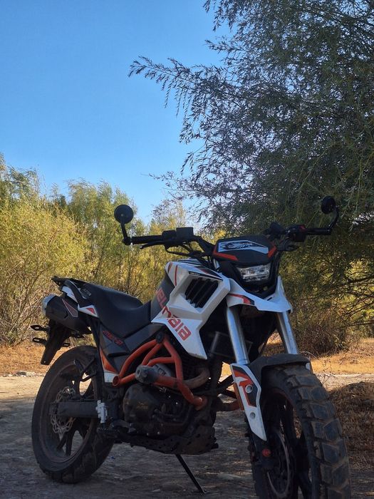 продам мотоцикл 300кубов