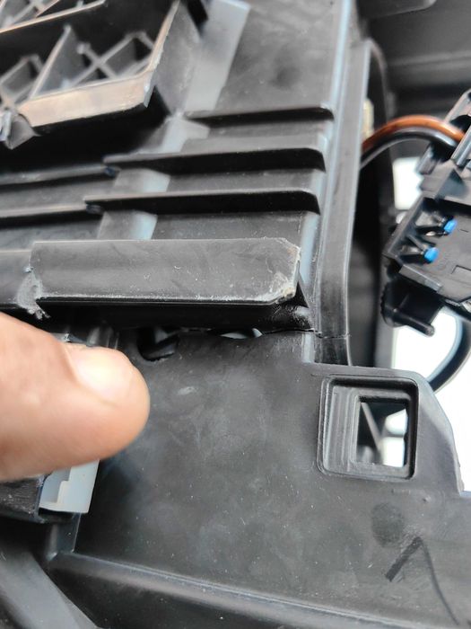 Оригинален фар Шкода Октавия  Skoda Octavia Bixenon