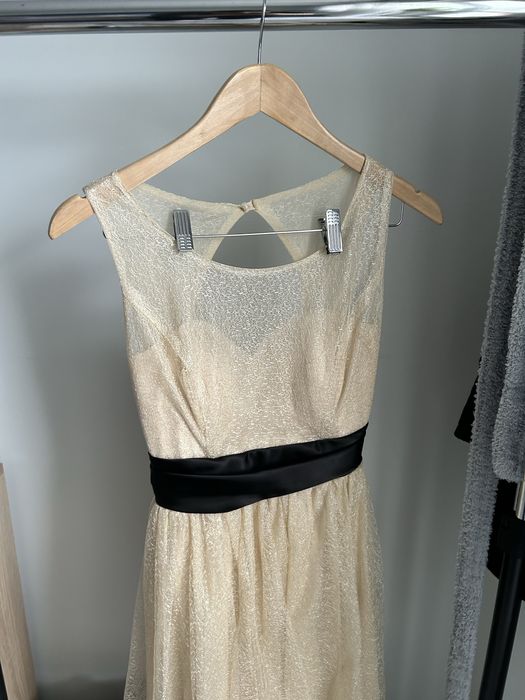 Роклии, носени само 1 път