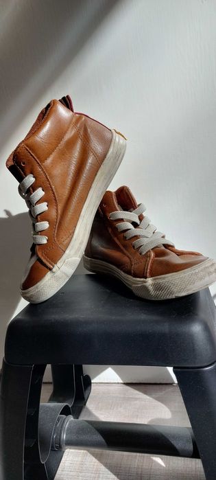 Детски кожени кецове 28н