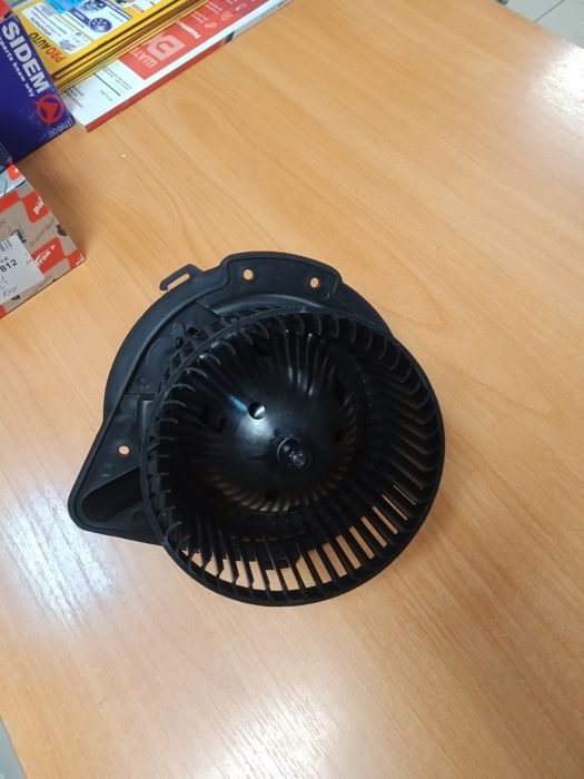 Вентилятор печки Ауди В3/В4