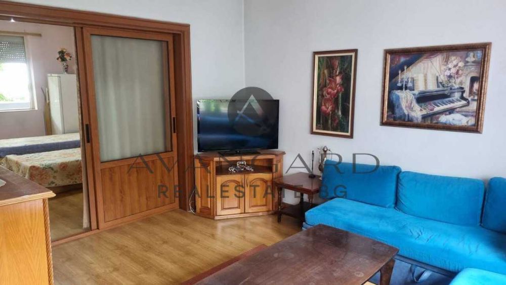 оф.23360 Многостаен обзаведен/ Супер център