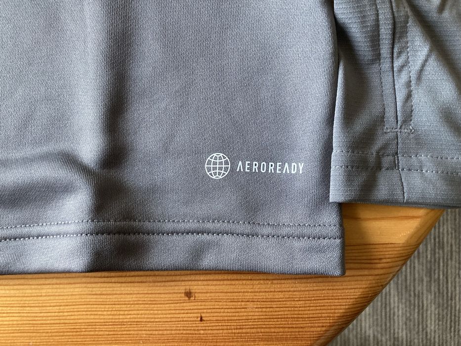 Оригинална блуза Adidas