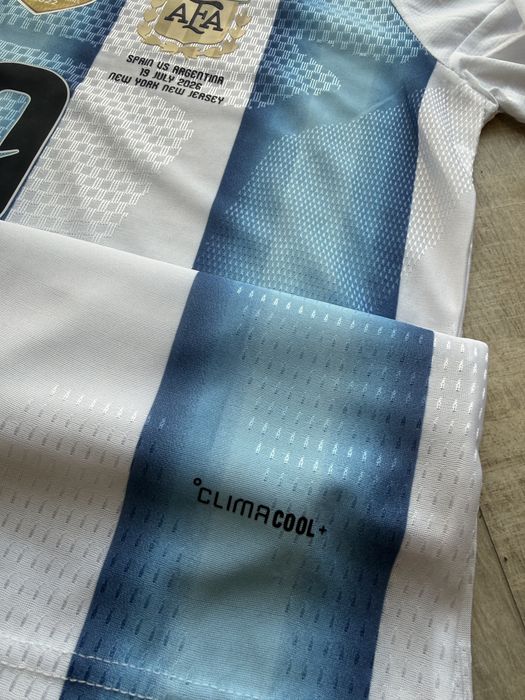 Tricou de fotbal Adidas Argentina Messi 10 finala vs Spania Leo Messi 10 marime M nou