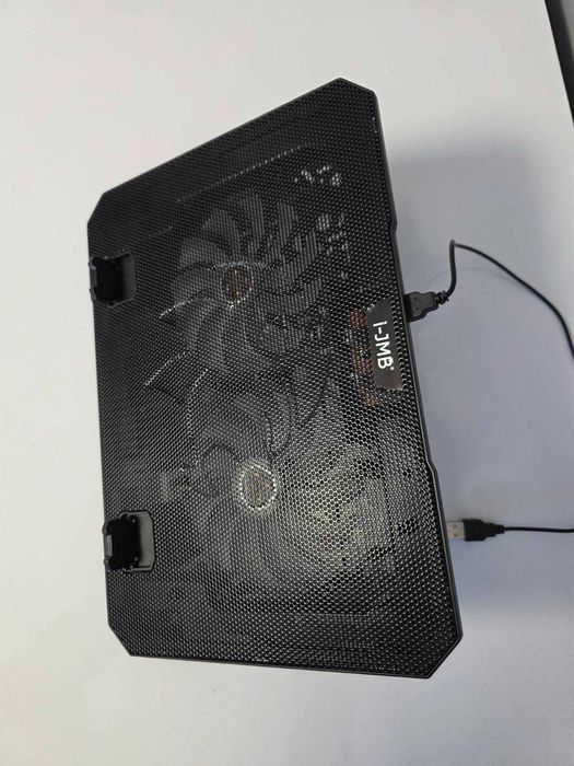 Лаптоп: ASUS Vivobook 16 – RTX 4050 / i5 / 16GB RAM / 144Hz – Като нов