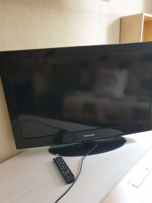Продаю телевизорSamsung.