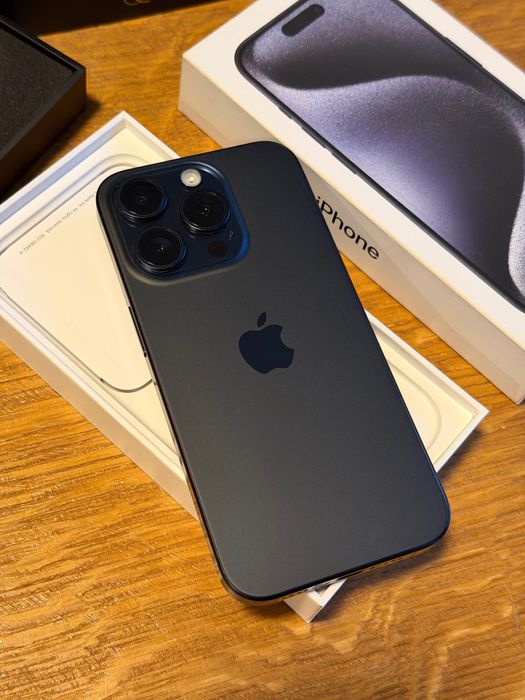 iPhone 15 Pro Blue Titanium