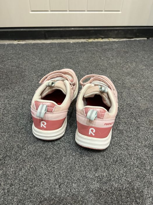 Кроссовки Reima 33  и 28 размер