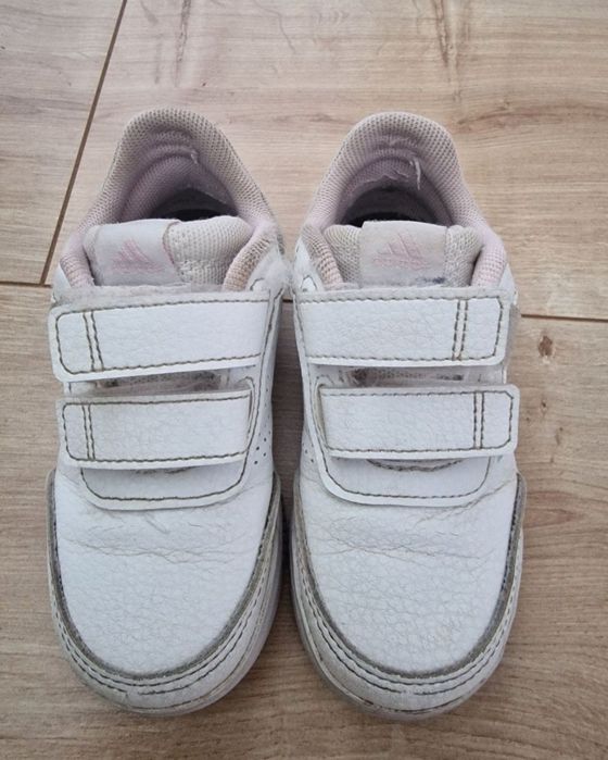 Маратонки Addidas Nike  Reebok размер 25