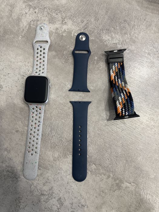 Apple Watch 9 series 45 mm Silver