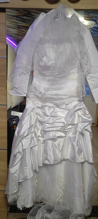 Vând rochie de mireasa