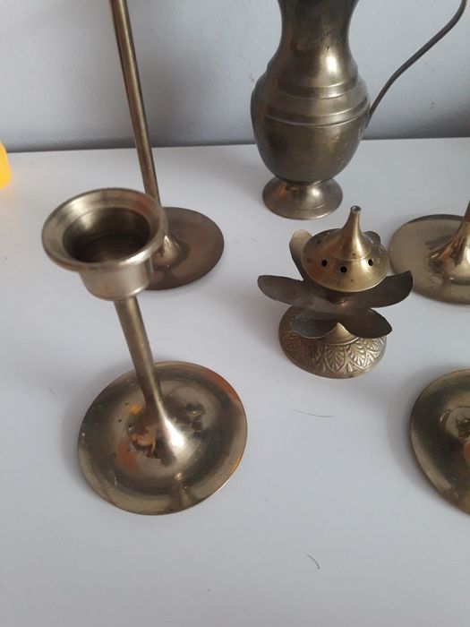 Месингови свещници и други