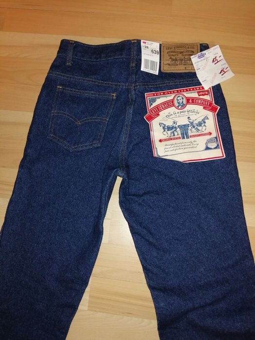 Pantaloni foarte ieftini