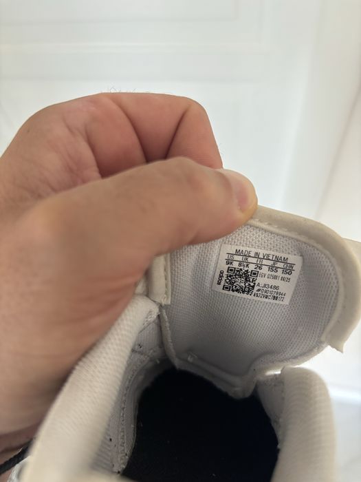 Adidas copii model hoops 4.0 marimea 26, ca noi