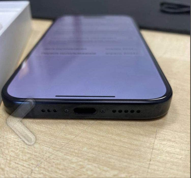 Айфон 15 про отл сост!