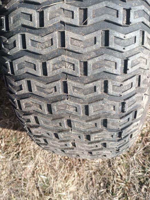 Tractoras gazon cositoare