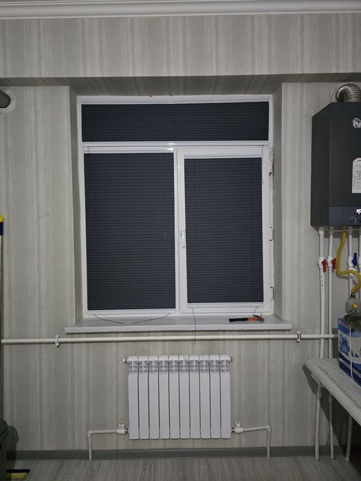 Kvartira sotiladi 2 xonali novostrayka 84 kv metrli remontli srochna