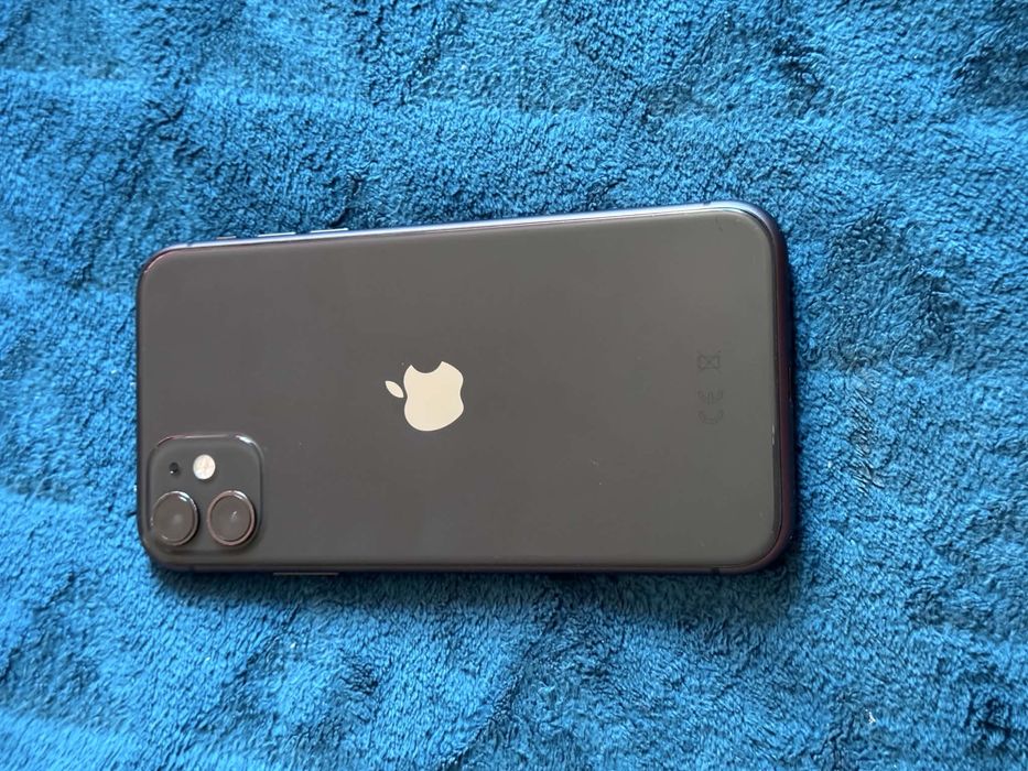 iphone 11 64GB Капацитет 84%