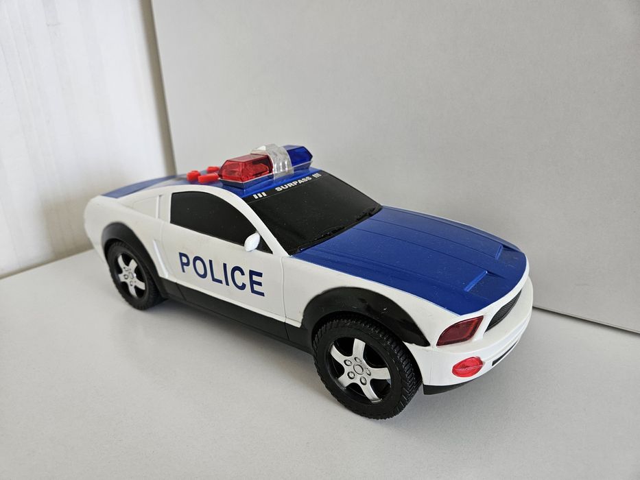 Детска играчка  полицейска кола